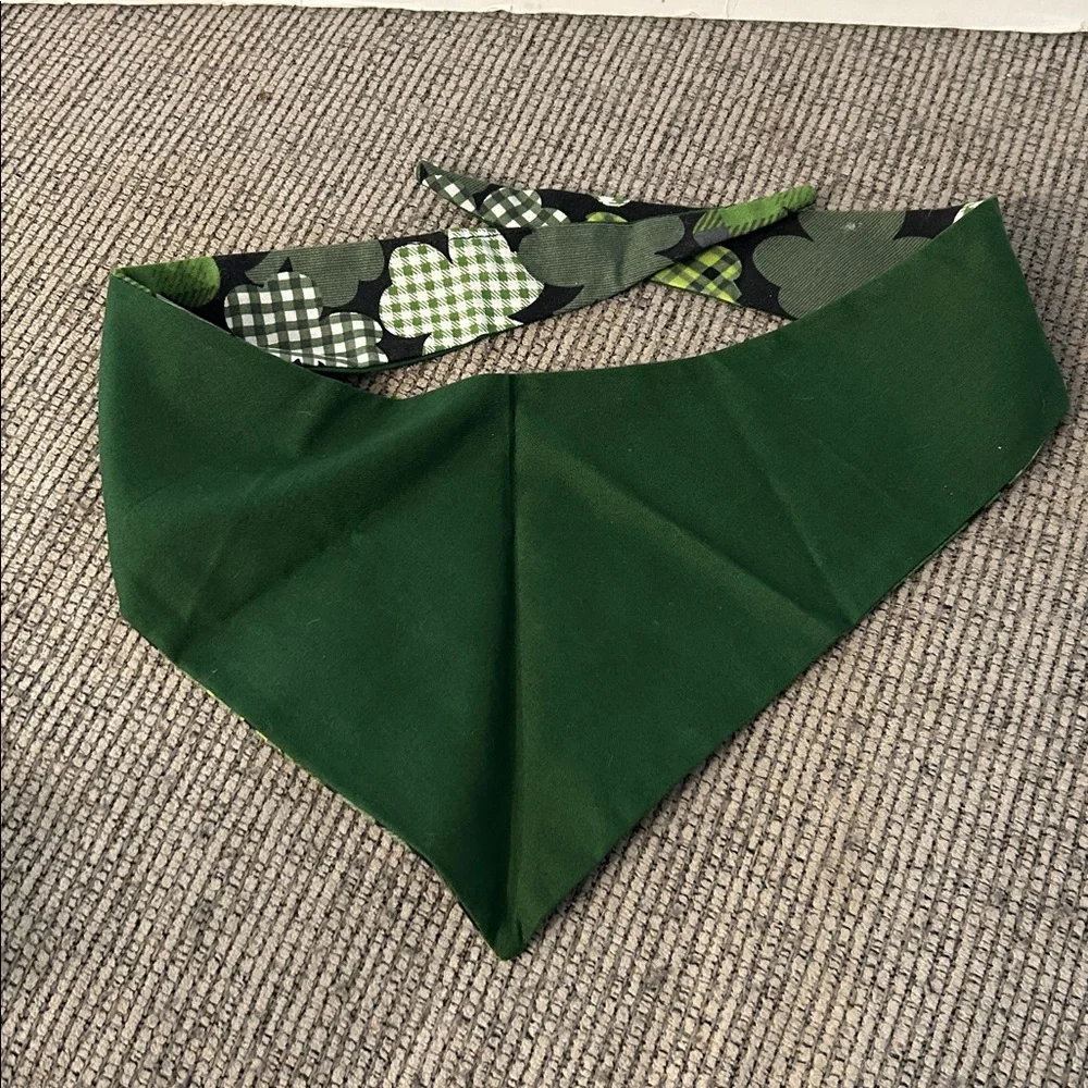🟣 4/$15 St Patrick’s day shamrock dog bandana NEW handmade one size
